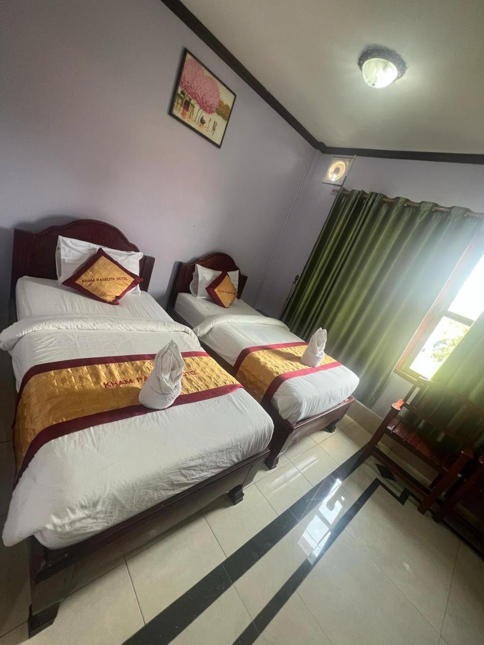 Khampaseuth Hotel Vang Vieng Exterior foto